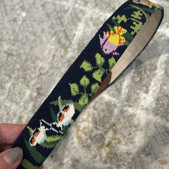 TROPICAL FISH EMBROIDERED BELT - Picture 3 of 5